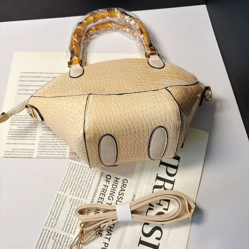 New Women's Handbag Fashionable and Personalized Women's Shoulder Bag PU Casual Women's Bag High Quality and Large Capacity