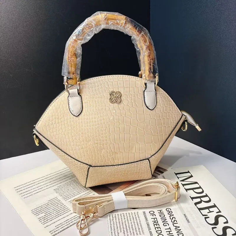 New Women's Handbag Fashionable and Personalized Women's Shoulder Bag PU Casual Women's Bag High Quality and Large Capacity
